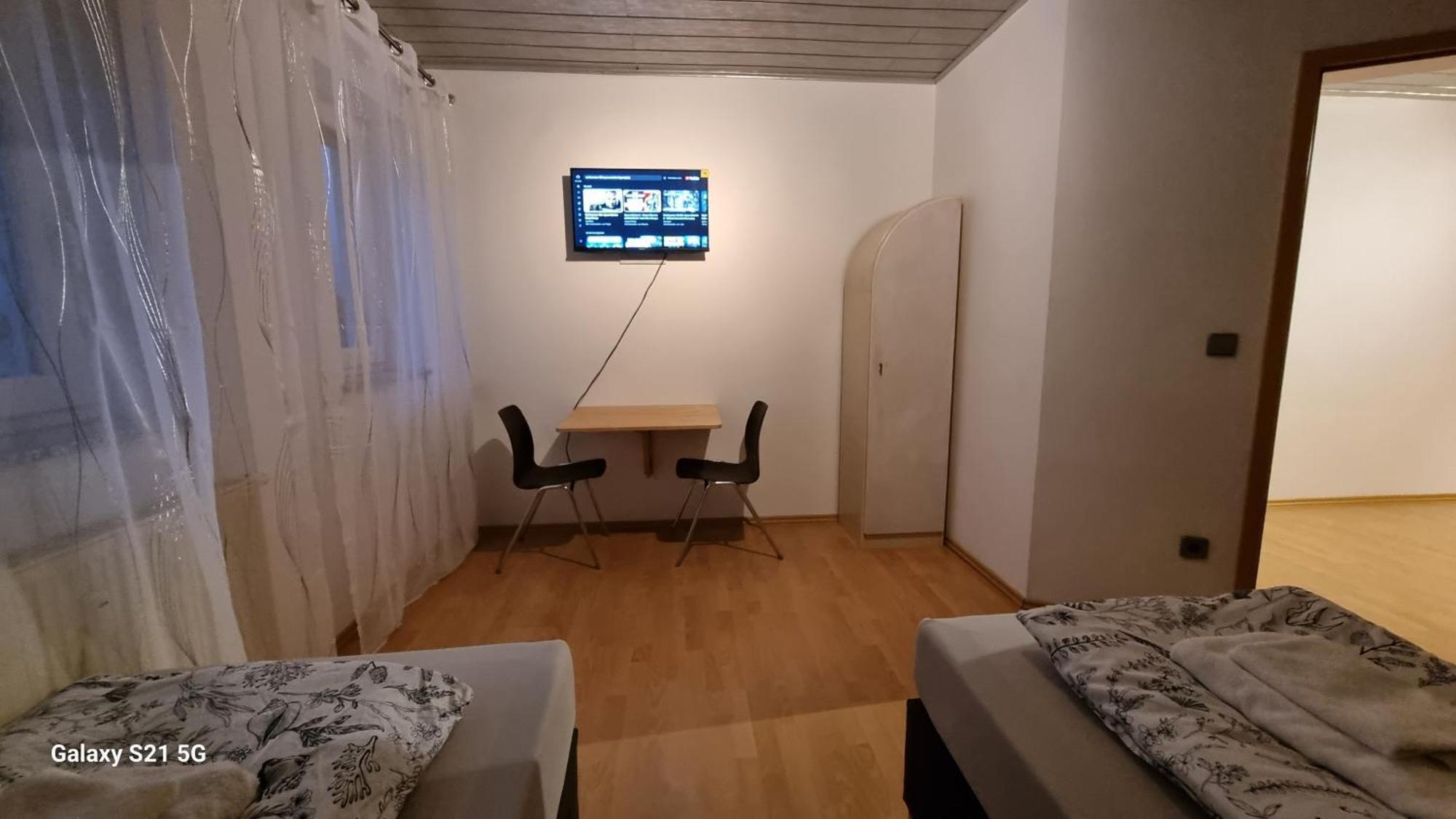 Schlafzimmer 1 Mit Top Aussicht Ueber Weilstetten Balingen Exteriér fotografie